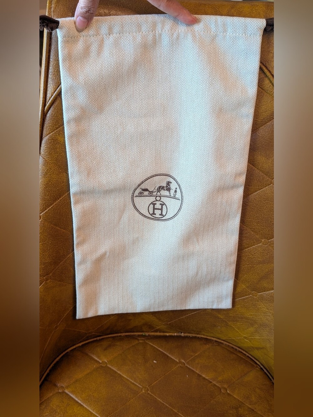 Hermès Cream Dust Bag with Signature Logo